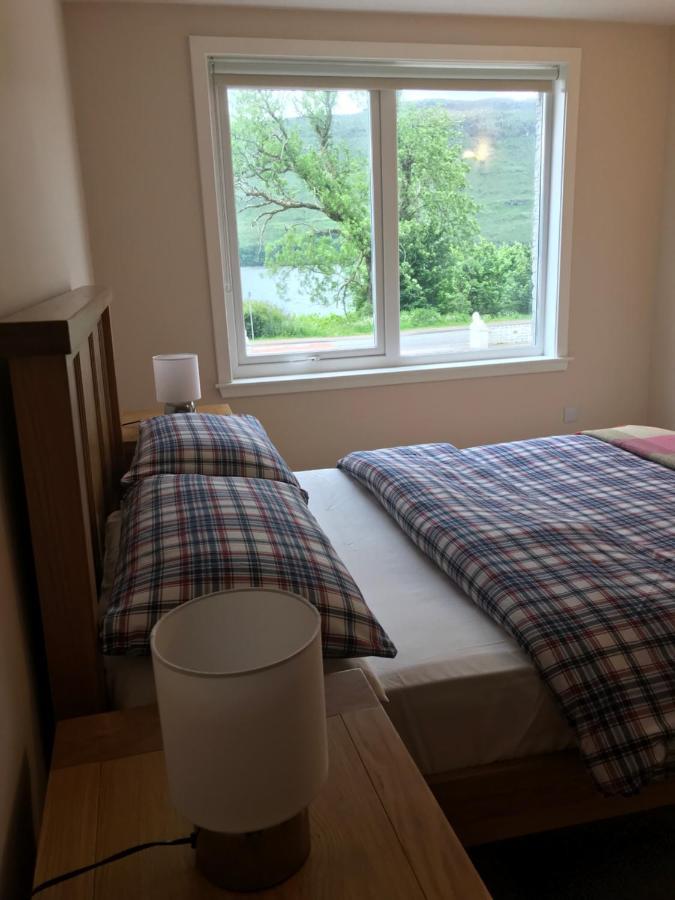 Borrodale, One Bedroom Apartment With Balcony And Loch View. フォート・ウィリアム エクステリア 写真